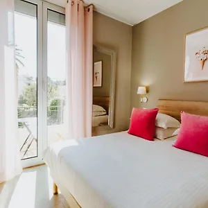 Le Petit Castel Hotel Antibes